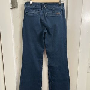 Wrangler Trouser Jeans. Dark wash. 0 x 34